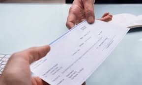 خطوات التعامل مع شيك بدون رصيد بالسعودية